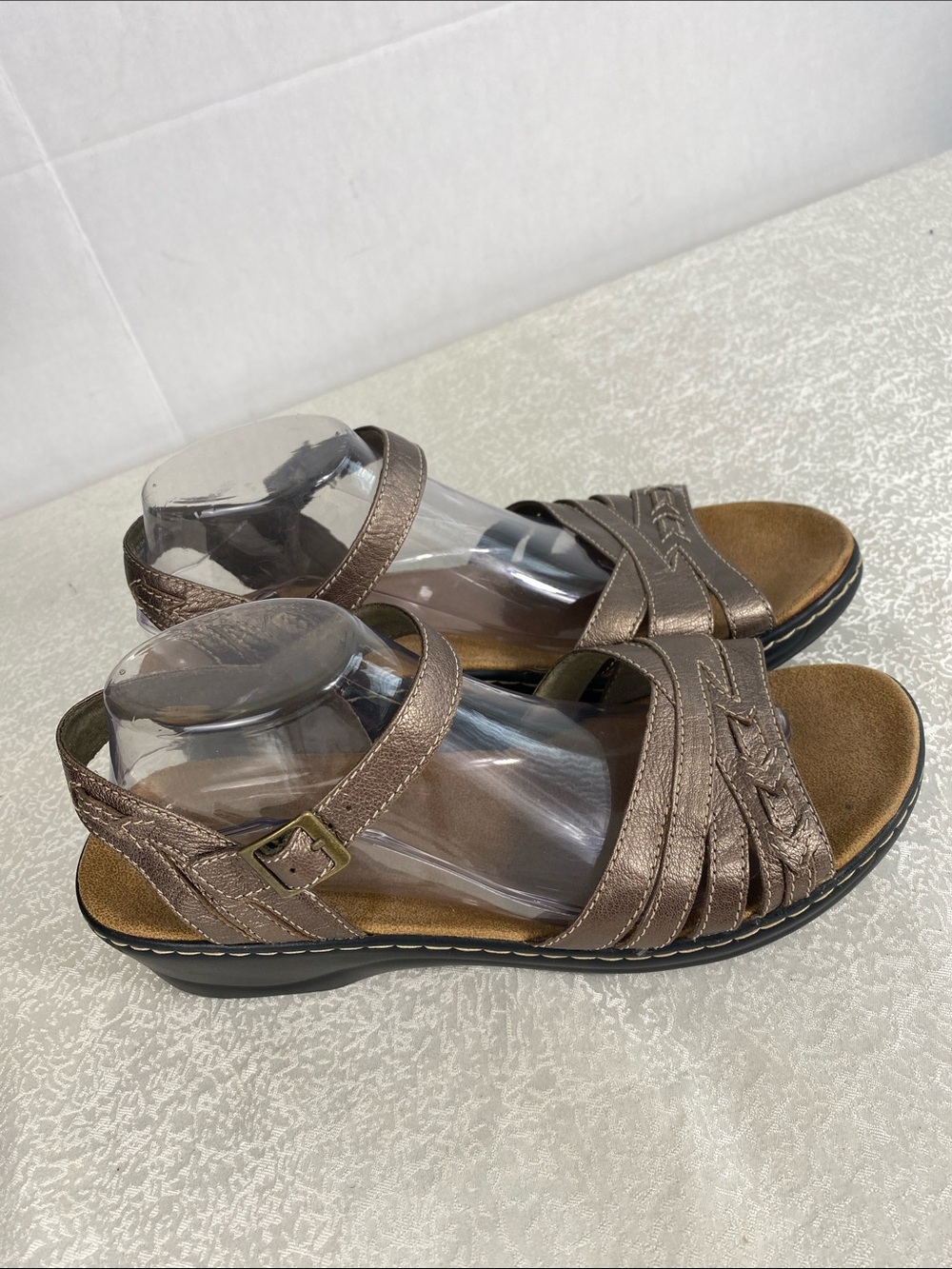 Clarks Sandals Women’s 10 Wide Bronze Ankle Strap Low Wedge Shoes